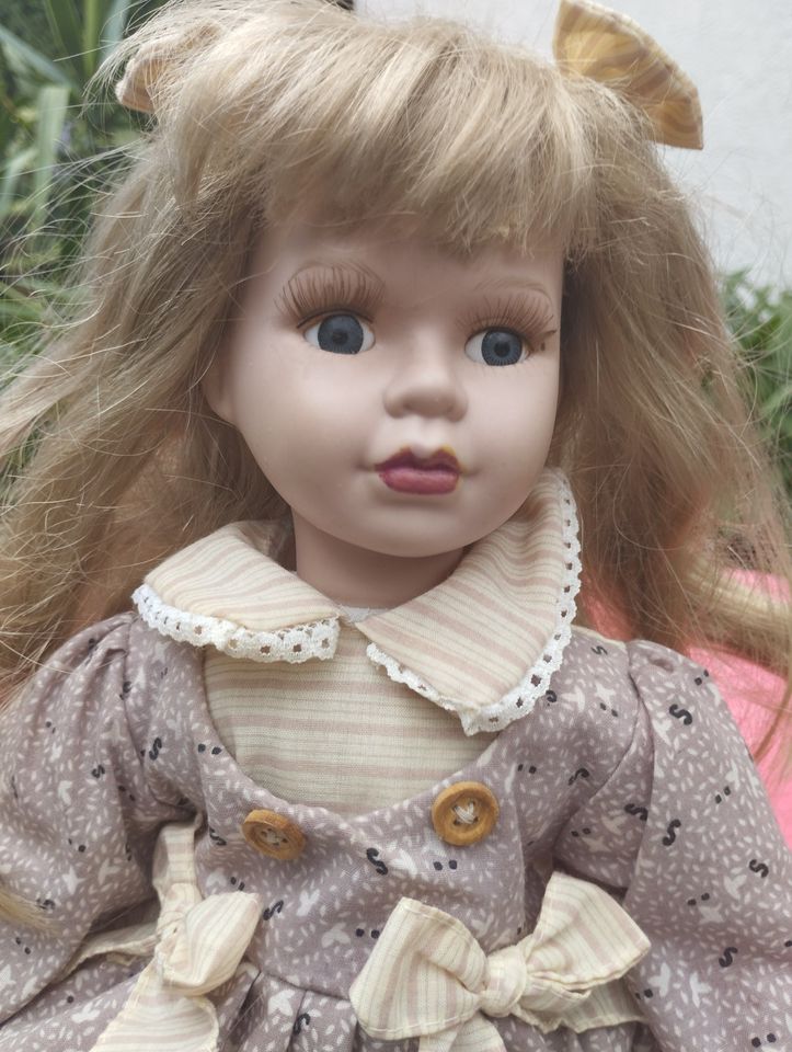 Superhübsche Porzellan-Puppe "Selma" in Westheim