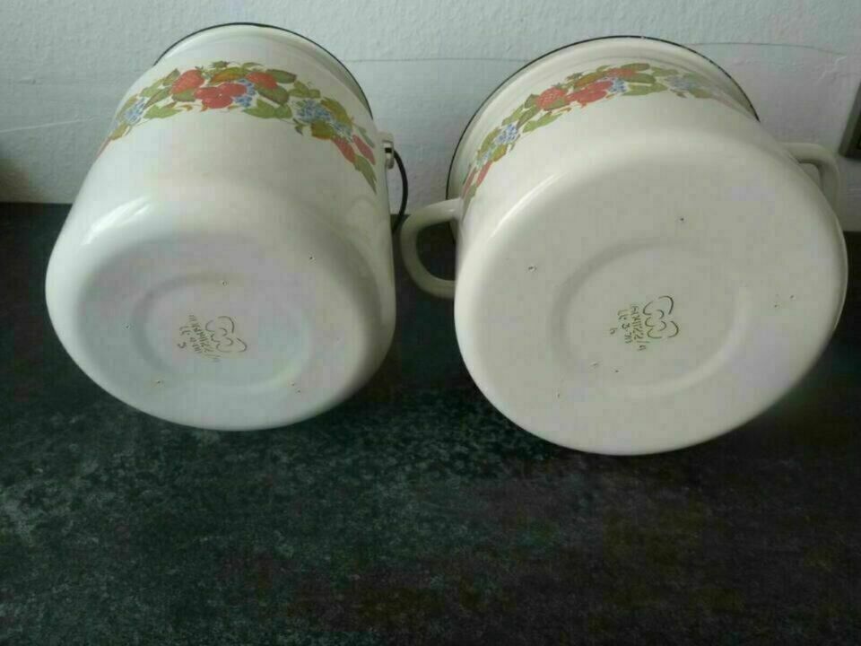 2x Vintage Retro Emaille Topf/Milchtopf Holzgriff Camping Küche in Schwäbisch Gmünd