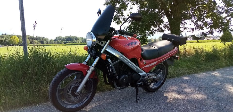 Honda NTV 650 RC 33 in Freilassing