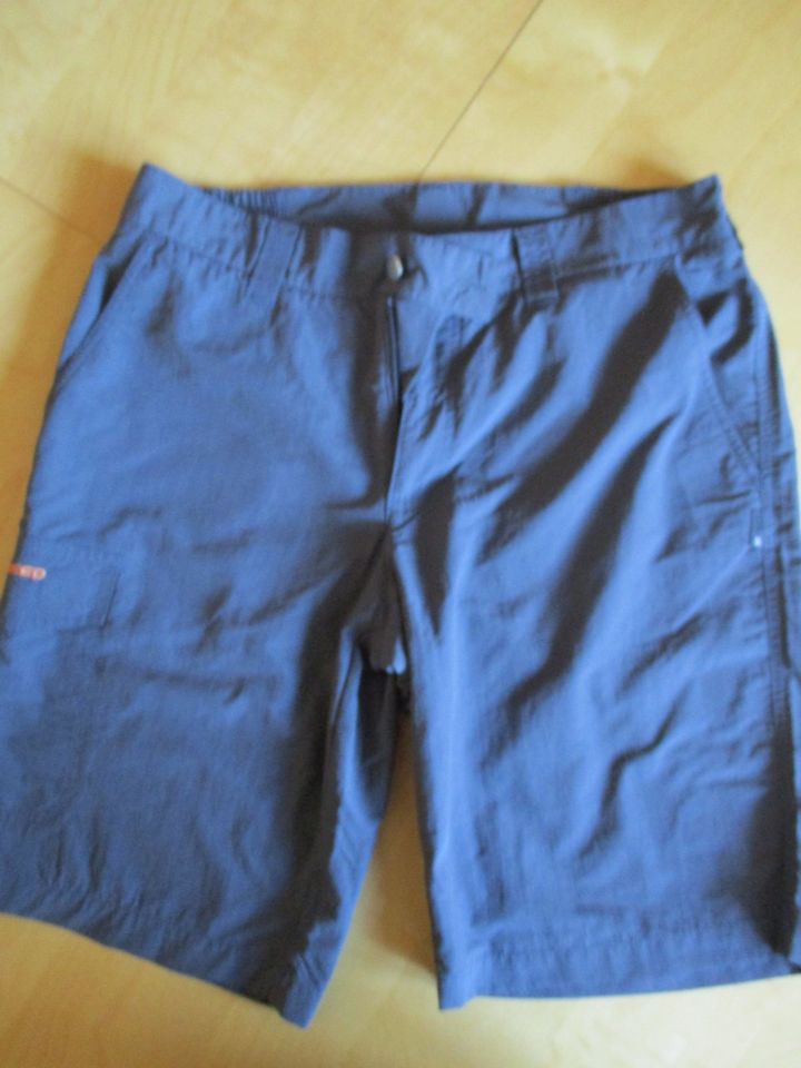 Unlicensed Outdoor-Shorts / Hose Wandern, grau, Gr. 48, wie neu in Karlsruhe