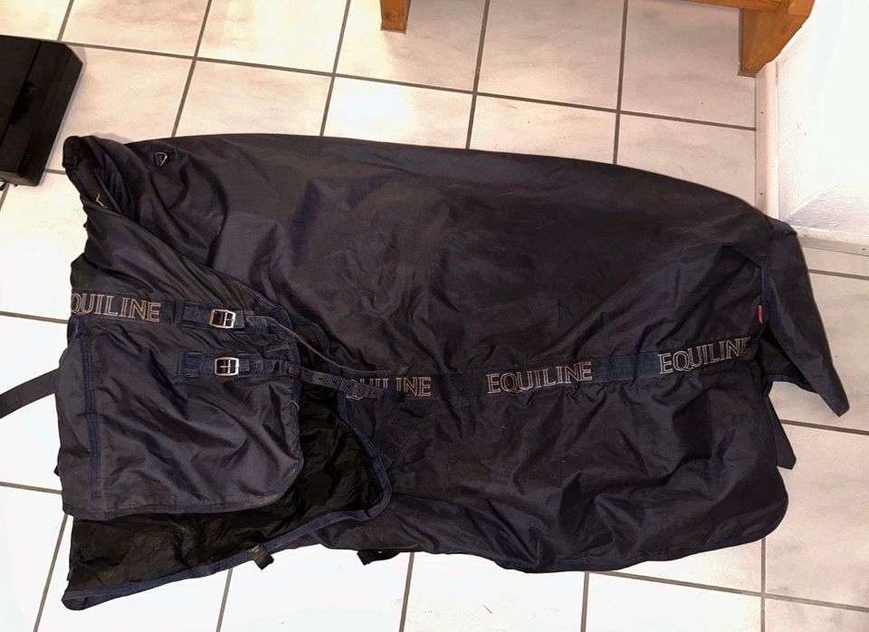 Equiline Turnout Rug Winterdecke 300g, 145cm in Wutöschingen