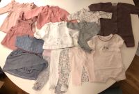 Babykleidung-Set. Bodies, Kleider,Hosen,Tops 50-56 cm Düsseldorf - Hellerhof Vorschau