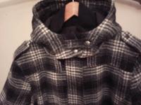 NEU Jacke Mantel von EMP schwarz weiß  44/46/48 Berlin - Hellersdorf Vorschau
