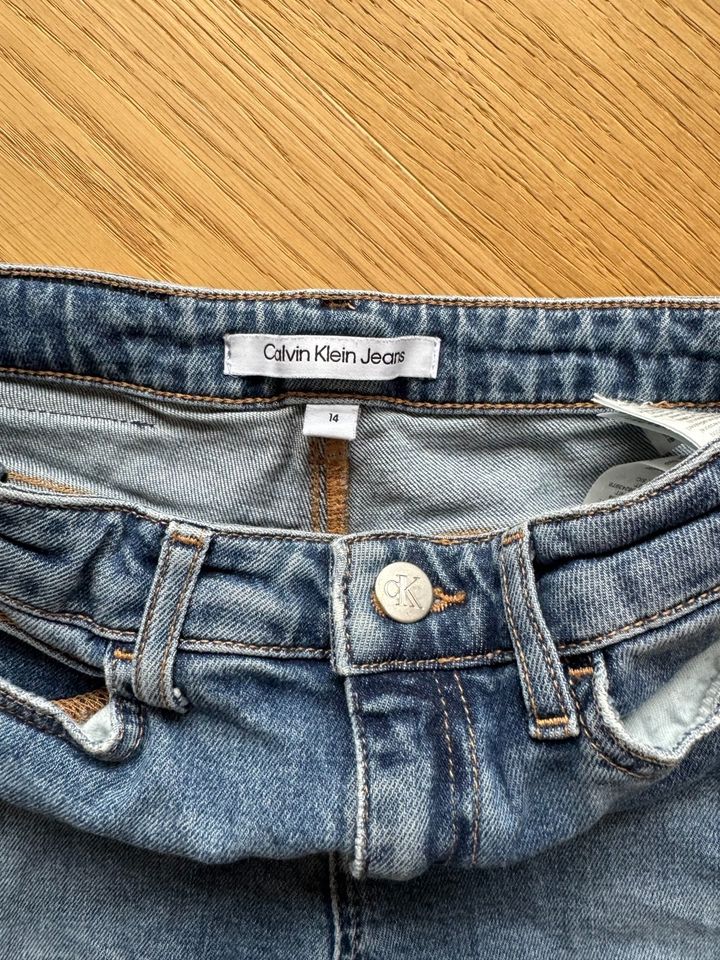 Calvin Klein CK Jeans straight Gr. 14 158 164 in Bad Lippspringe