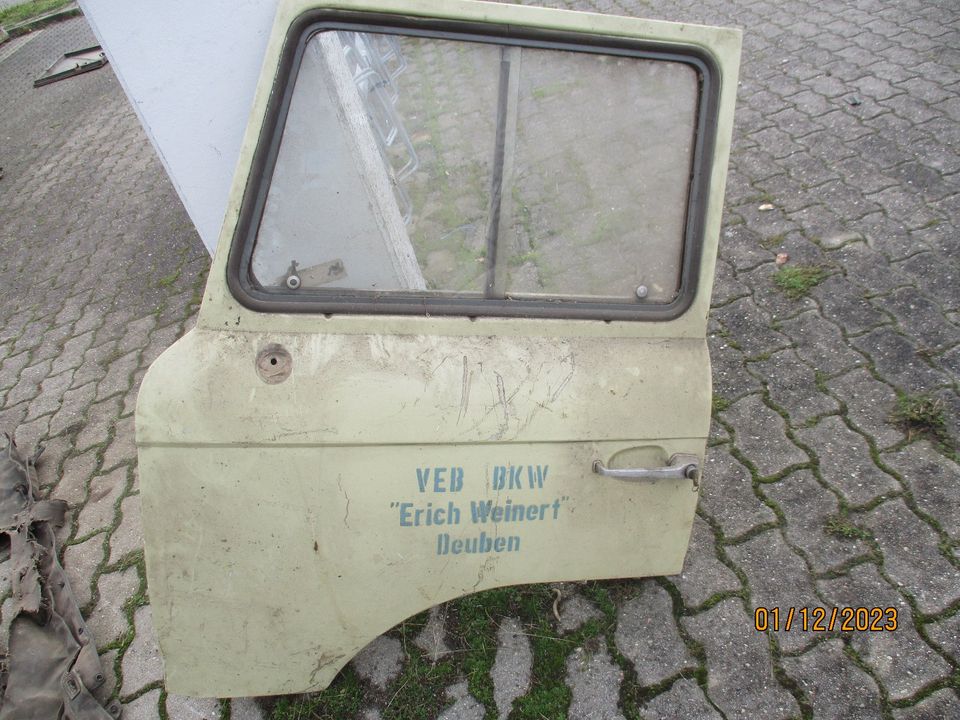 Barkas B 1000 Fahrertür in Calau