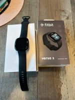 Fitbit Versa 3 in schwarz guter Zustand Smartwatch Wuppertal - Ronsdorf Vorschau