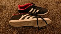 Adidas Turnschuhe, Gr.40 Nordrhein-Westfalen - Much Vorschau