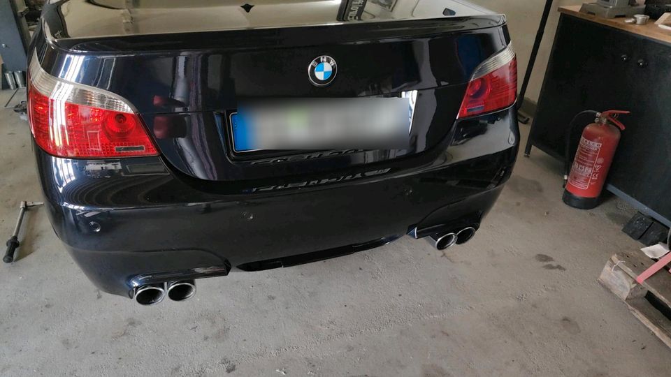 BMW E60 M5 in Ering