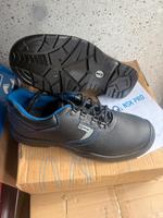 Bata Industrials Arbeitschuhe Neu/48 Niedersachsen - Garbsen Vorschau