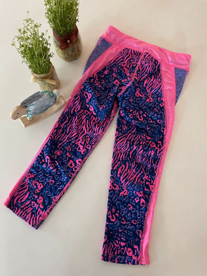 Manguun Sport leggings pink bunt 128 in Köln