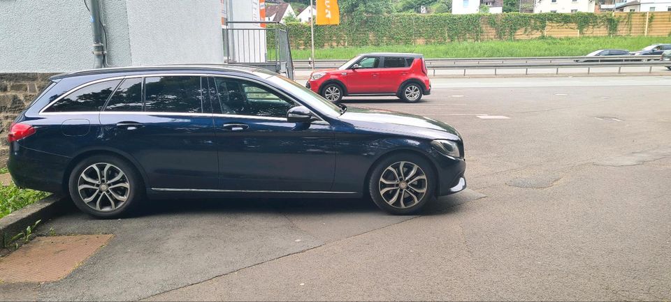 Mersedes benz c250 in Eschenburg