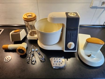 Küchenmaschine - PRIVILEG - RO 3121/A in Hagen im Bremischen