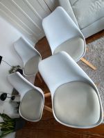 4 moderne Stühle mit Leder & Gestell aus Holz Hamburg-Nord - Hamburg Winterhude Vorschau