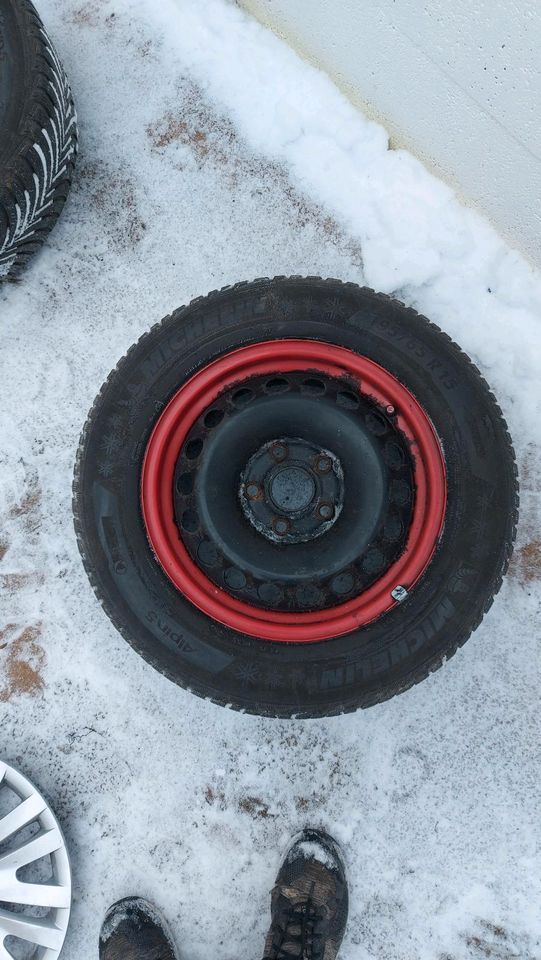 Satz Winterräder Golf 6 195/65 R15 in Meiningen