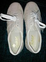 NEU! Rieker Damen Slipper, 38 weiß-beige Hessen - Raunheim Vorschau