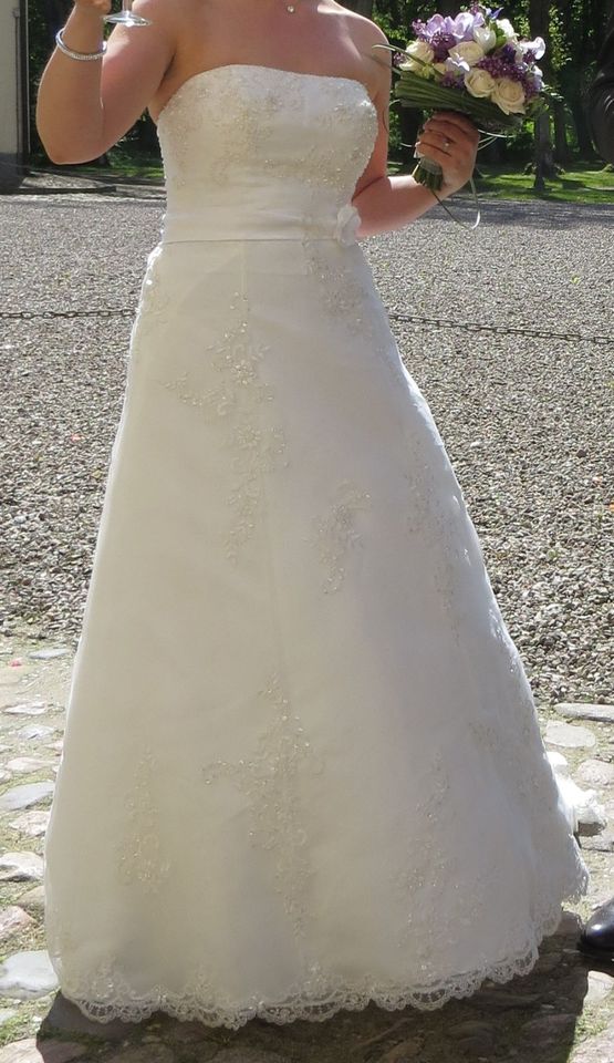 Brautkleid, Größe 36/38 in Kiel