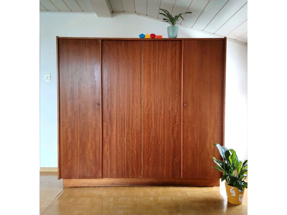 INKL LIEFG Kleiderschrank SCHUBLADEN midcentury DDR 60er retro in Berlin