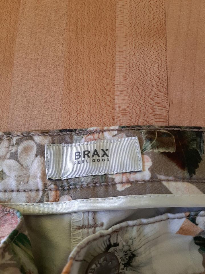 Damenhose von Brax neu in Landshut