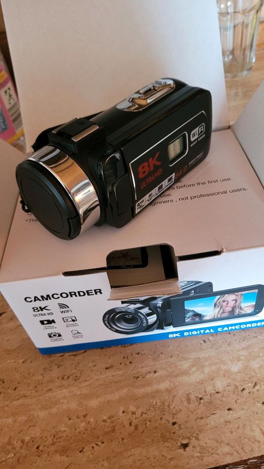 8K UHD Camcorder (Video-Kamera) sehr guter Zustand in Regenstauf