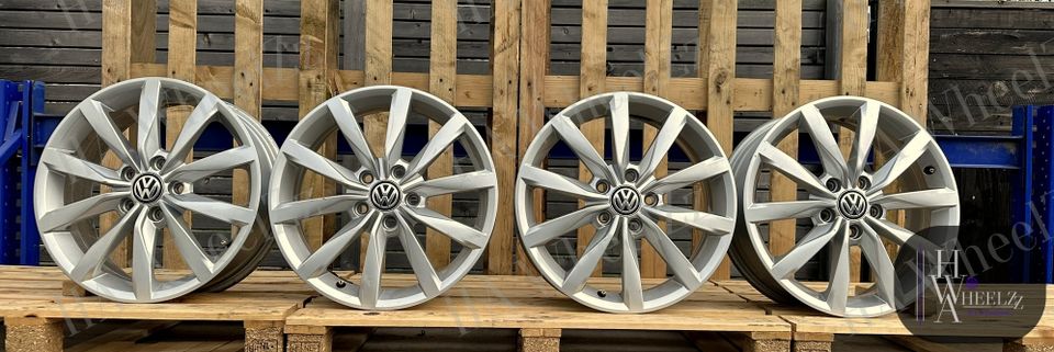 NEUWERTIG ➡️ 4x 17 ZOLL ORIGINAL VW Golf 7 VII 6 VI Alufelgen Mehrspeichenrad DIJON 5G0601025K 5x112 ET48 Felgen ➡️SAUBER auch Plus Sportsvan Skoda Octavia 5E Seat Leon 5F Audi A3 8V - TOP silber 6x17 in Bünde