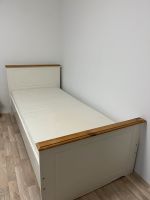 Bett / Einzelbett inkl. Matratze und Lattenrost Hamburg Barmbek - Hamburg Barmbek-Nord Vorschau
