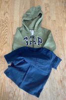 Baby Gap Hoodie und T-shirt 12-18m Schleswig-Holstein - Horst (Holstein) Vorschau