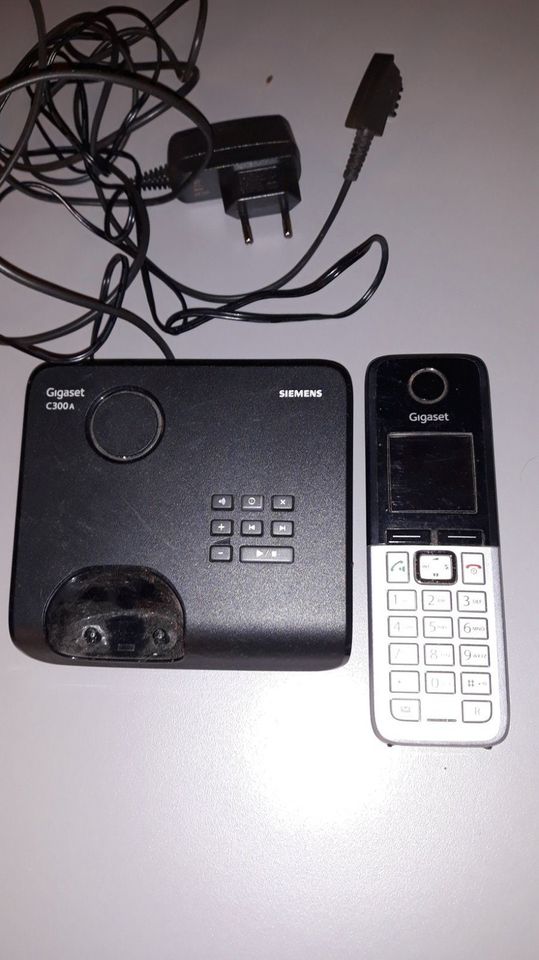 Gigaset C300A DECT Telefon mit Anrufbeantworter in Bochum