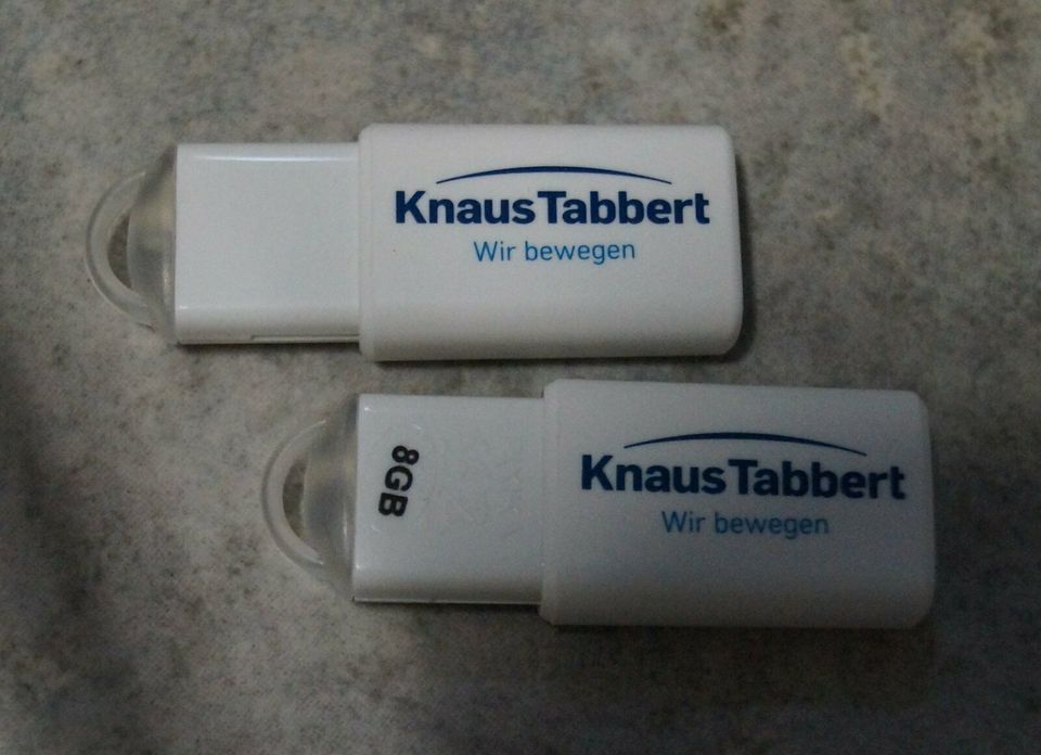 KnausTabbert 8GB USB Stick in Bergisch Gladbach