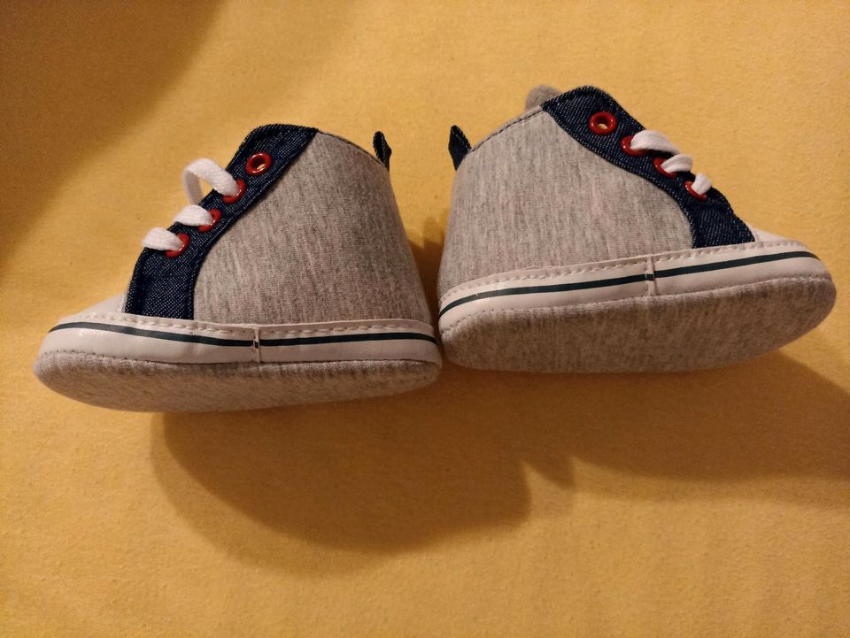 Neu Baby schuhe in Nürnberg (Mittelfr)