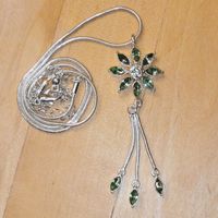 Halskette Kette grüne Blume Silber Optik Modeschmuck Baden-Württemberg - Ludwigsburg Vorschau