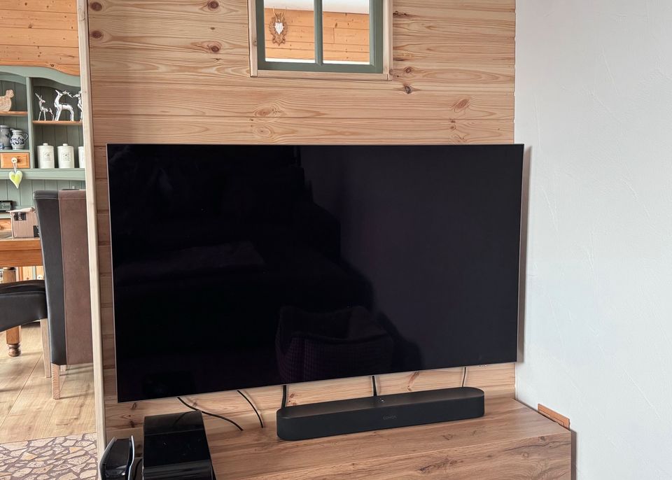 Philips 55 Zoll OLED - LED-Ambilight - Smart TV in Lützelbach