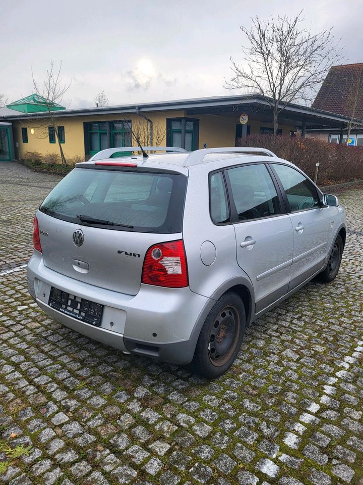 VW Polo 9N3 FUN mit Tüv und Alufelgen, Klima, Tausch möglich in Bad Hersfeld