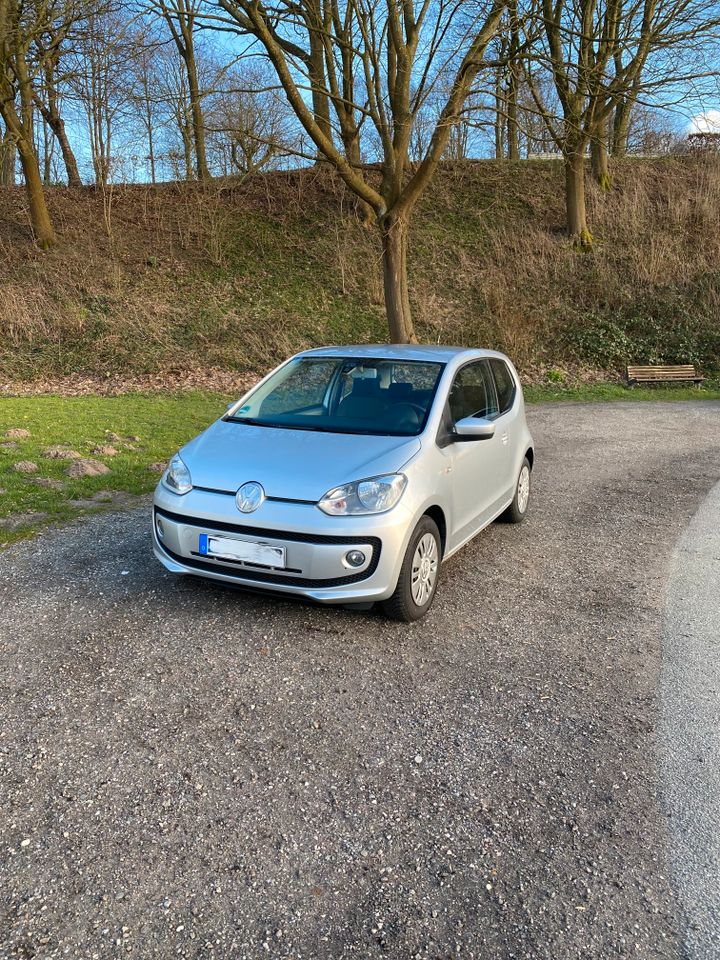 VW Up mit 75PS / TÜV bis Oktober 25 in Schleswig