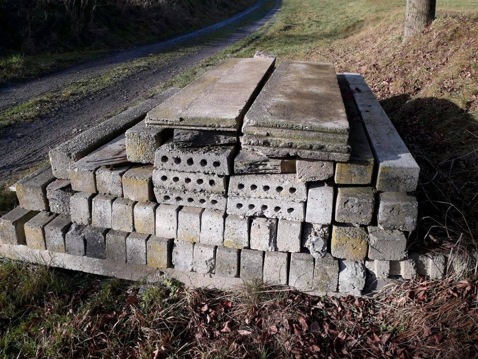 Beton Säulen in Mehltheuer Vogtl