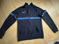 Nike Trainingsjacke in blau-weiß Sachsen - Radebeul Vorschau