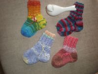 Wer hat günstige bunte Wollreste Sockenwolle für Babysocken Rheinland-Pfalz - Bad Sobernheim Vorschau