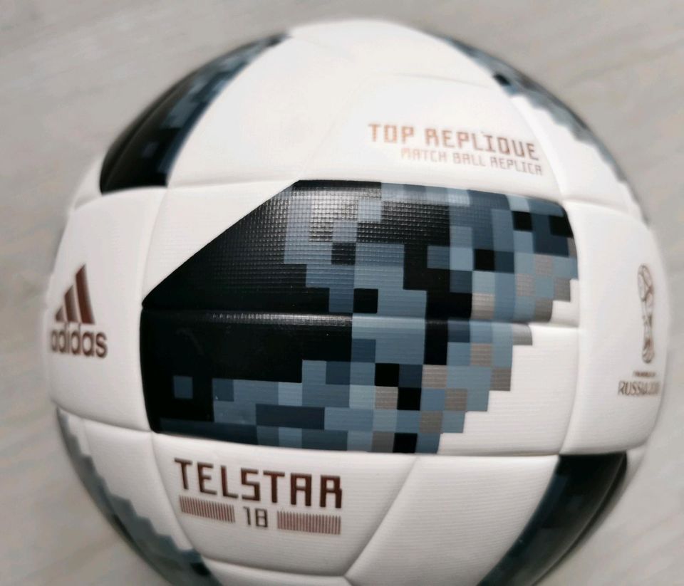 Adidas Telstar 18 Replica Fußball WM 2018 in Menden