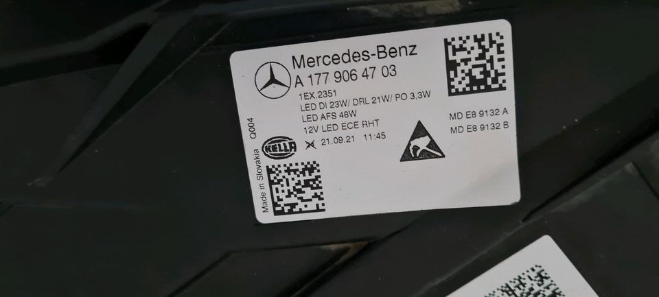 Mercedes-Benz A-Klasse W177 LED Scheinwerfer Links A1779064703 in Riegel