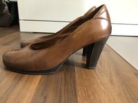 Caprice Pumps Cognac gr 38,5 Niedersachsen - Wolfsburg Vorschau