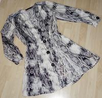 Kleid Zara Basic, Gr. S, große Knöpfe, schmaler Gummizug ! Baden-Württemberg - Bietigheim-Bissingen Vorschau
