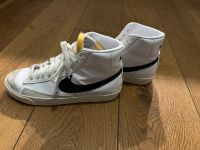 Nike Schuhe Sneakers Gr.39 Top Berlin - Gatow Vorschau