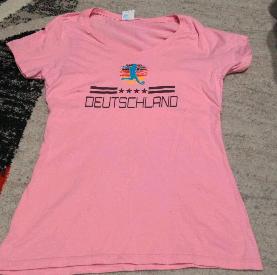 T-Shirt Mädchen Damen Gr.S, ungetragen in Kiel
