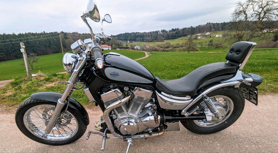 Suzuki Intruder VS 1400 XV 51L in Freiamt