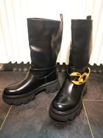 Neu, nagelneu. Stiefel Schwarz mit Reimchen Damen gr. 37 23,5 cm Nordrhein-Westfalen - Wiehl Vorschau
