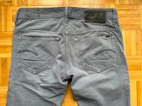 G-STAR RAW 3301 STRAIGHT TAPERED JEANS Fit in Grau 32/32 Düsseldorf - Eller Vorschau