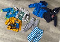 Jungs Kleidung 92 Kleidungspaket  Pulli jacken Hosen 8 teilig Nordrhein-Westfalen - Paderborn Vorschau