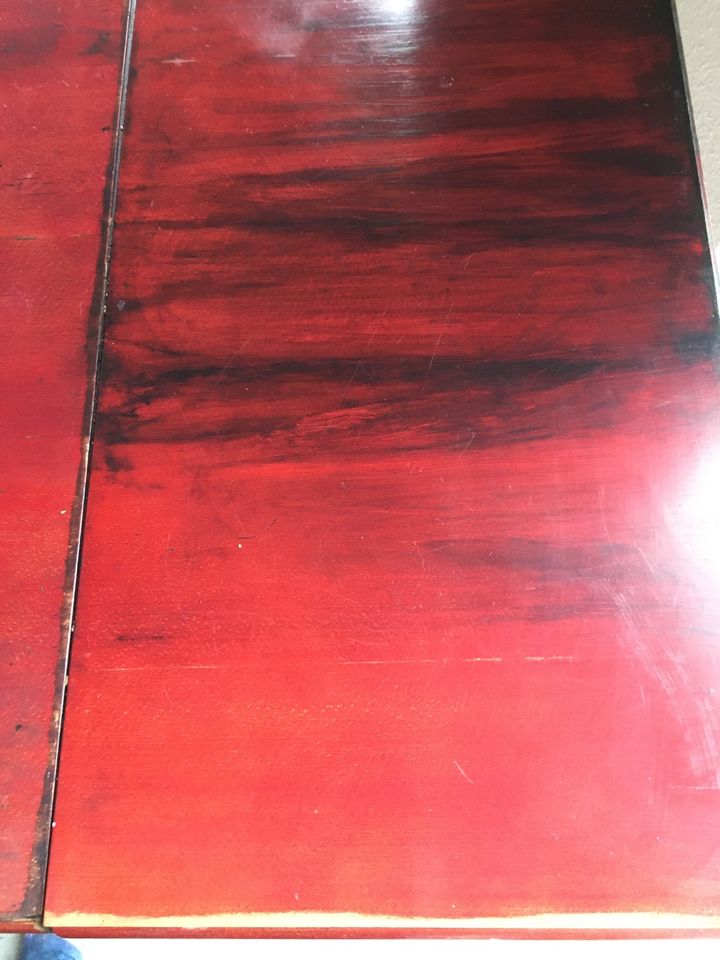 Tisch Esstisch, ausziehbar 2-8 Pers. Holz massiv rot vintage in Kiel