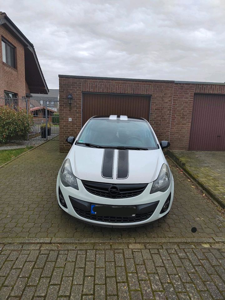 Opel Corsa D in Kleve