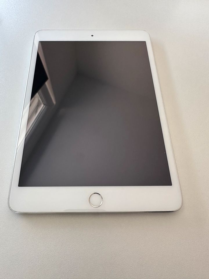 iPad mini 3 weiß-grau 64 GB in Burglengenfeld