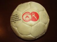 Handball von Tusem Essen mit Autographen der Spieler und Wimpel Nordrhein-Westfalen - Gelsenkirchen Vorschau